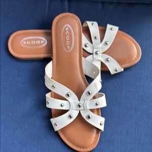 Scoop NYC White and Tan Strappy Sandals